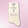 Chaussettes à paillettes beiges avec message "Parfaite" - Femmes