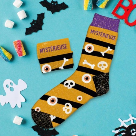 Idée cadeau chaussettes à paillettes pour halloween message Mystérieuse
